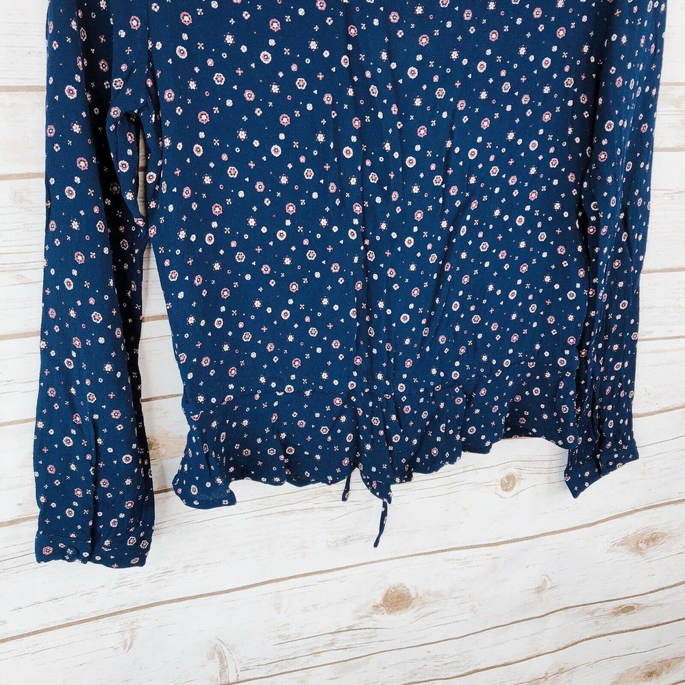 Rails Top Size XS Beaux Floral Vneck Button Up Tie - Picture 9 of 10